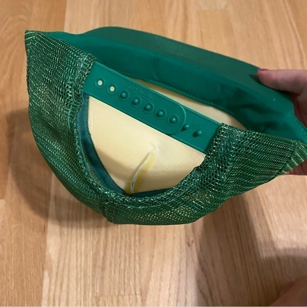 Vintage Fitzgerald’s Casino Trucker Rope Hat Mesh Snap Back Green White